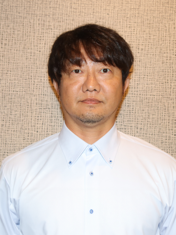 穐山大輔